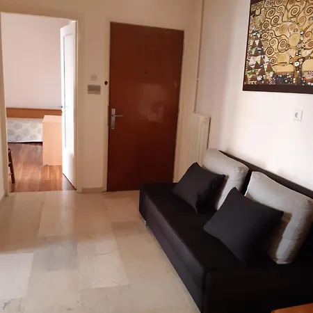 Apartment B&j City Center Kalamata