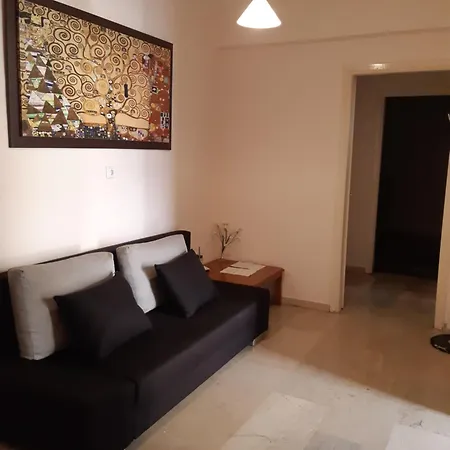 Apartment B&j City Center Kalamata